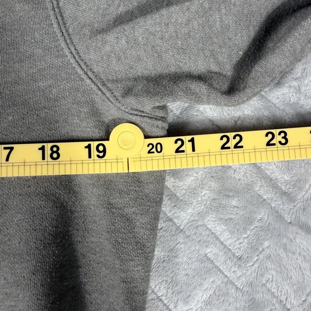The North Face Men's Sweater Half Dome Grey Pullover Hoodie Small Gray White